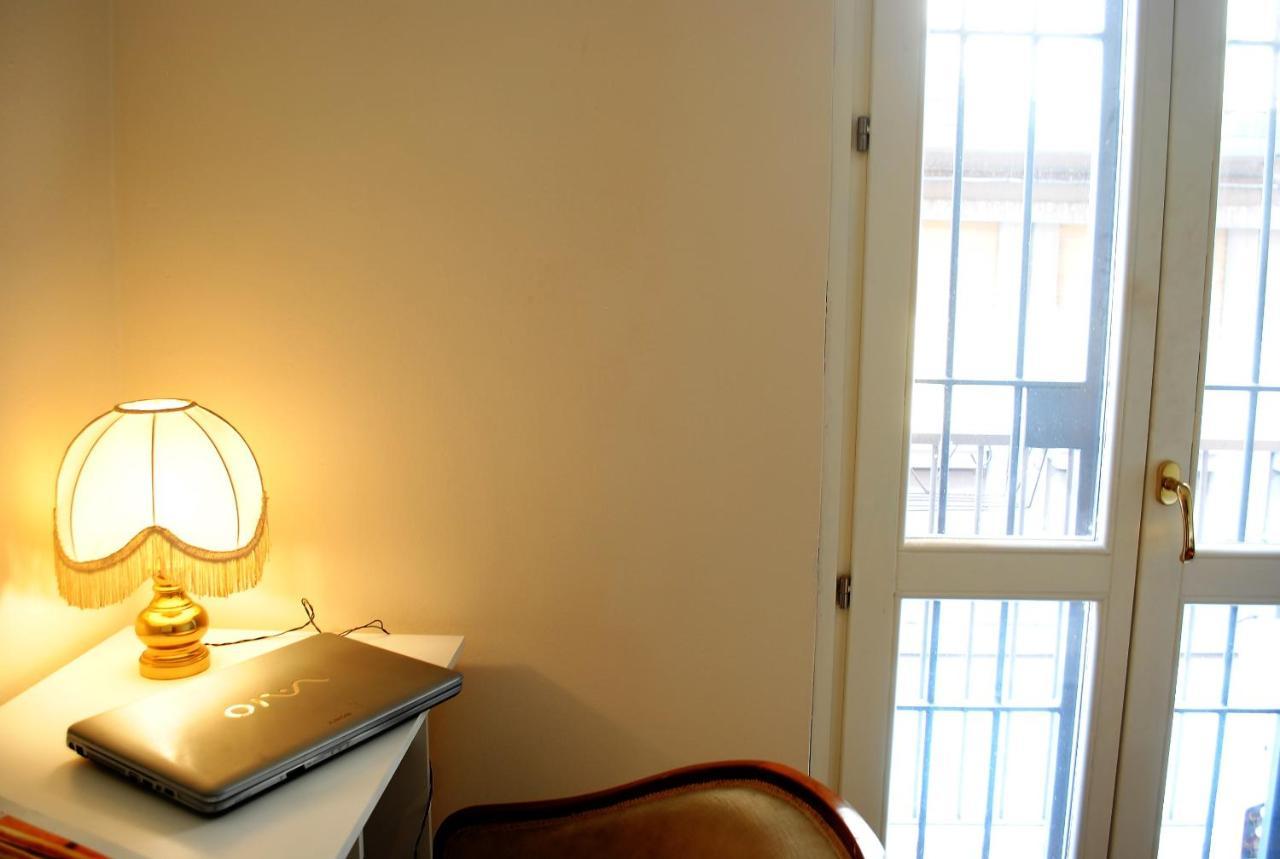 Dreaming Piazza Bra Rooms Верона Екстериор снимка